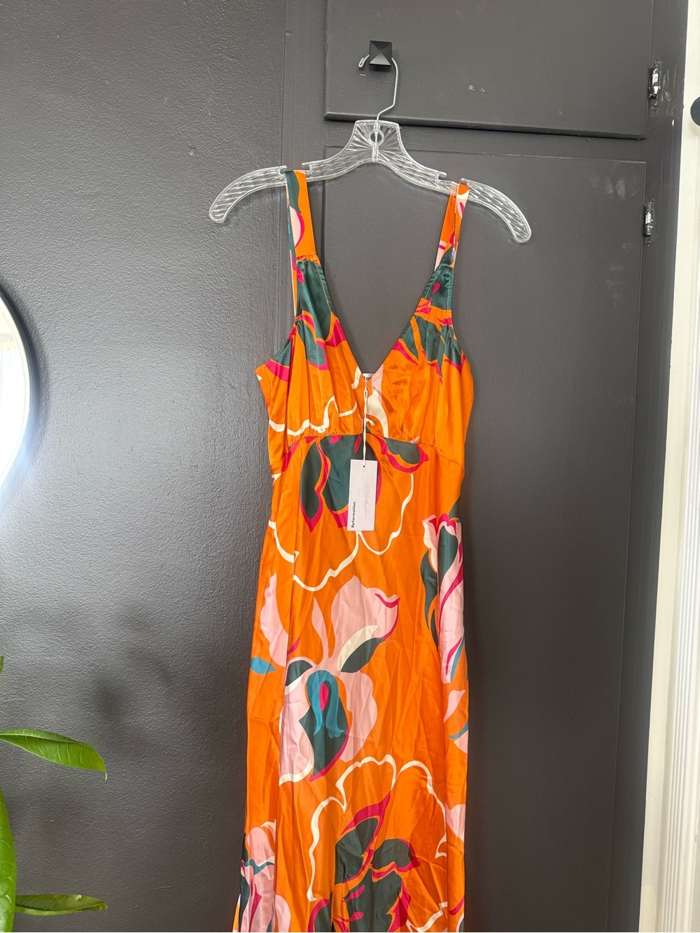Reformation Daytona dress - Picture 2 of 4